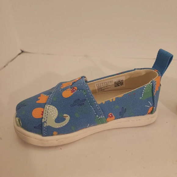 TOMS Dinoland Baby/Toddler Glow-In-The-Dark Alpargata Shoes in Size T6 Toddler - Picture 3 of 10